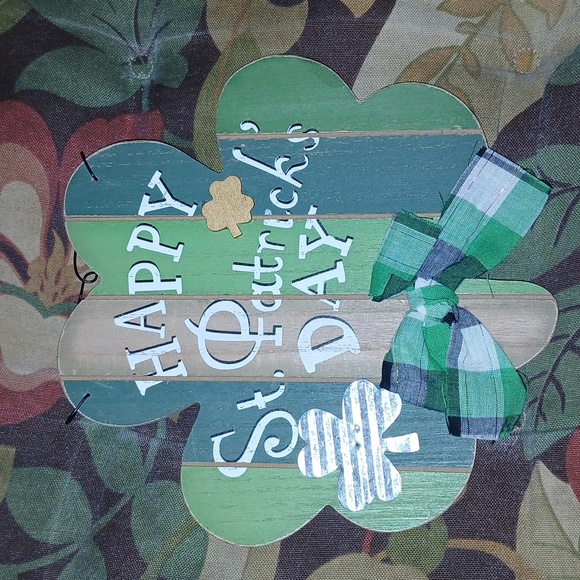 Happy St. Patricks Day for Home School Office Wall Decor NIP - Picture 3 of 5